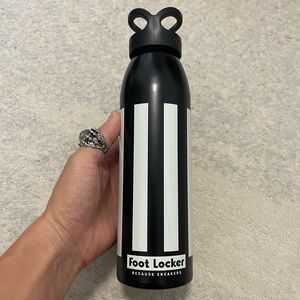 Like New Foot Locker Exclusive LIBERTY Sports Water Bottle Signature Logo 650ml